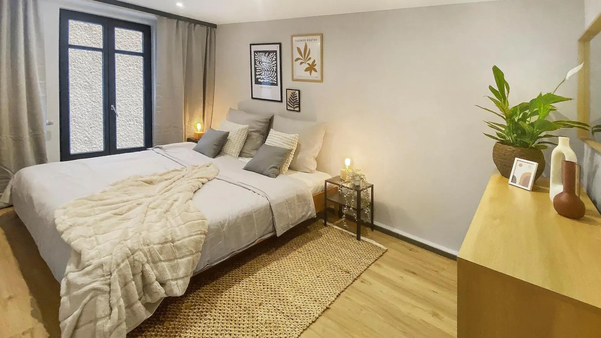 Apartment Gemuetliche Oase In Der Innenstadt, Zwei Minuten Zum Rathaus Augsburg